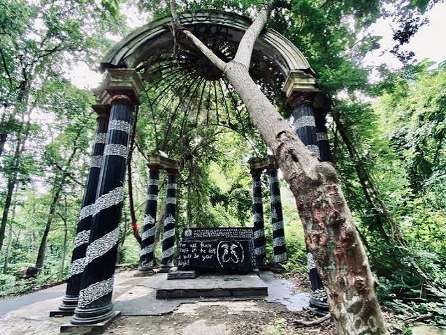 A picture of the satanic gazebo at Patapsco Valley State Park